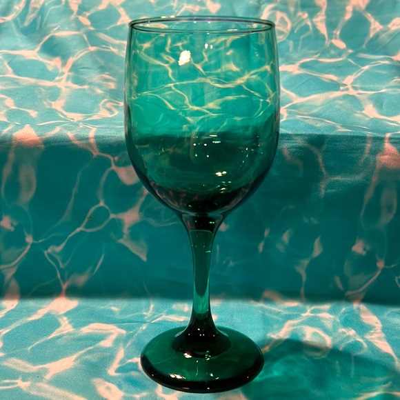 Kitchen 39 Green Wine Glass Poshmark